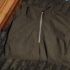 Elegant Black Corduroy Top with Zipper